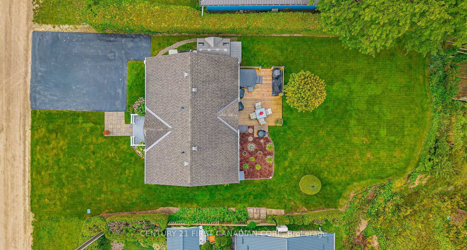 71871 Sunview Avenue • Bluewater, ON photo 41