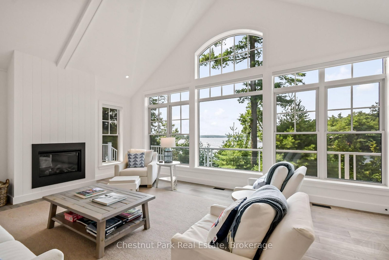 1160 Eilean Gowan Island • Bracebridge, ON photo 3