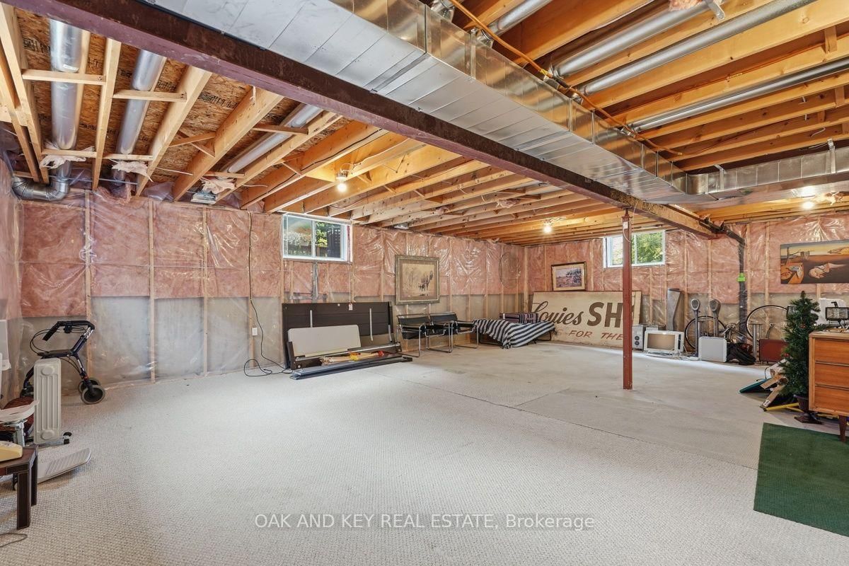 1269 Birchwood Drive • London South, ON photo 38