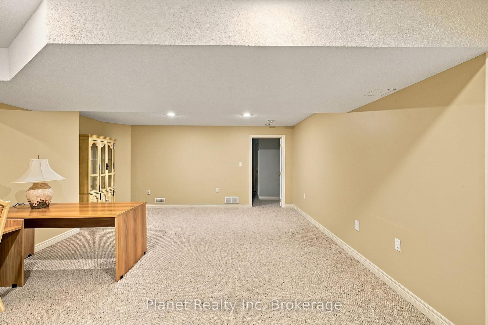 12 Amberwood Lane • Guelph, ON photo 28