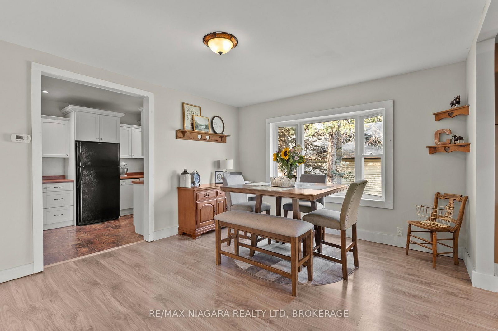 702 Main Street • Port Colborne, ON photo 17