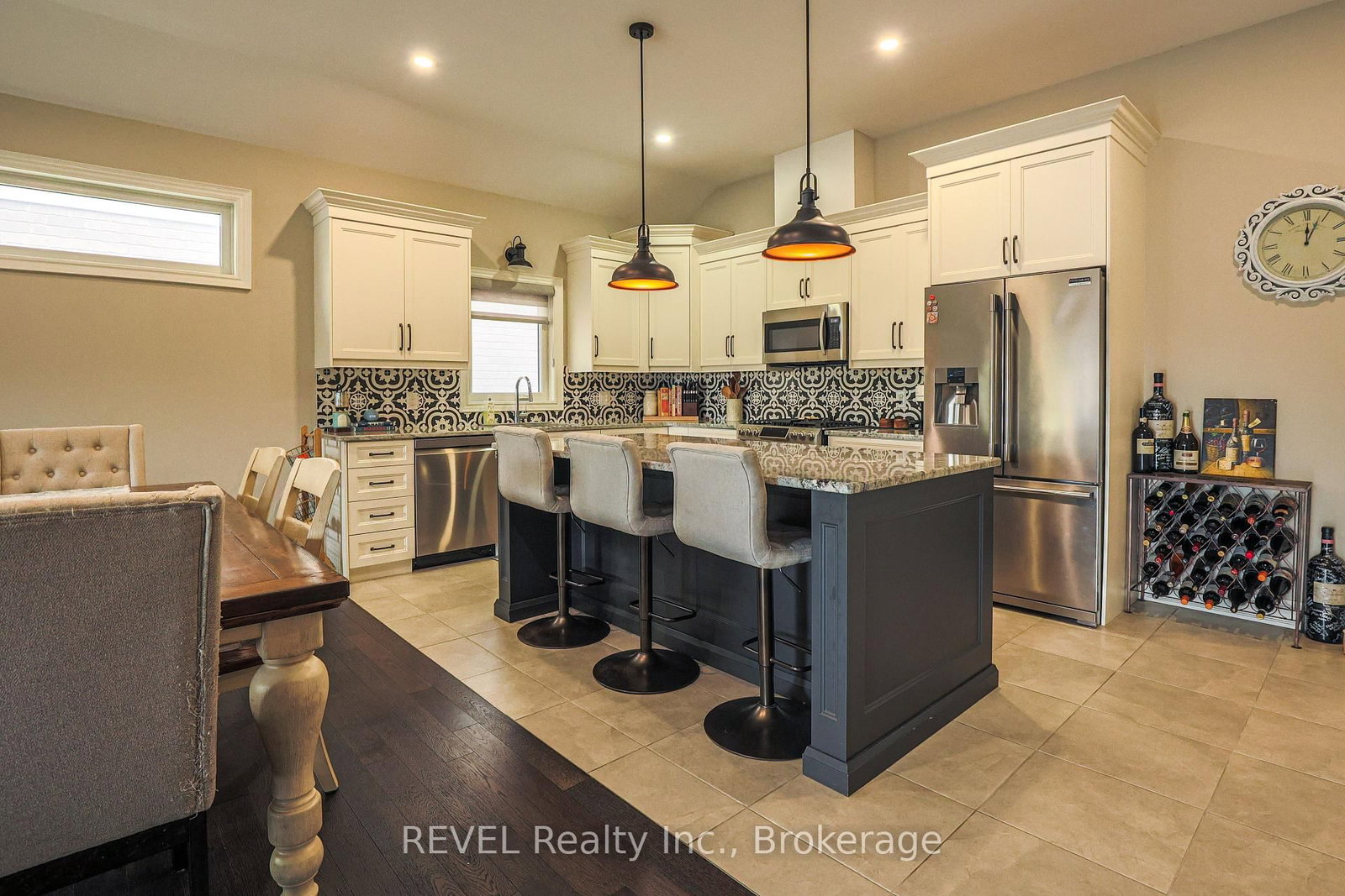 15 Willowbrook Drive • Welland, ON photo 12