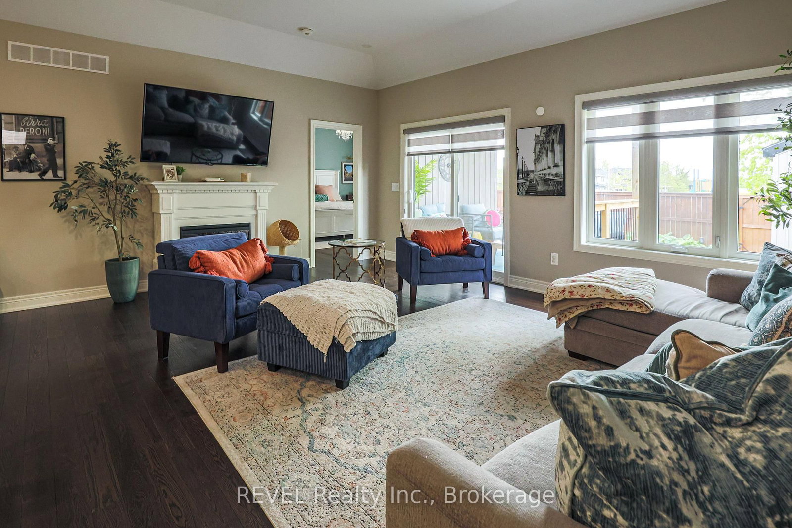 15 Willowbrook Drive • Welland, ON photo 19