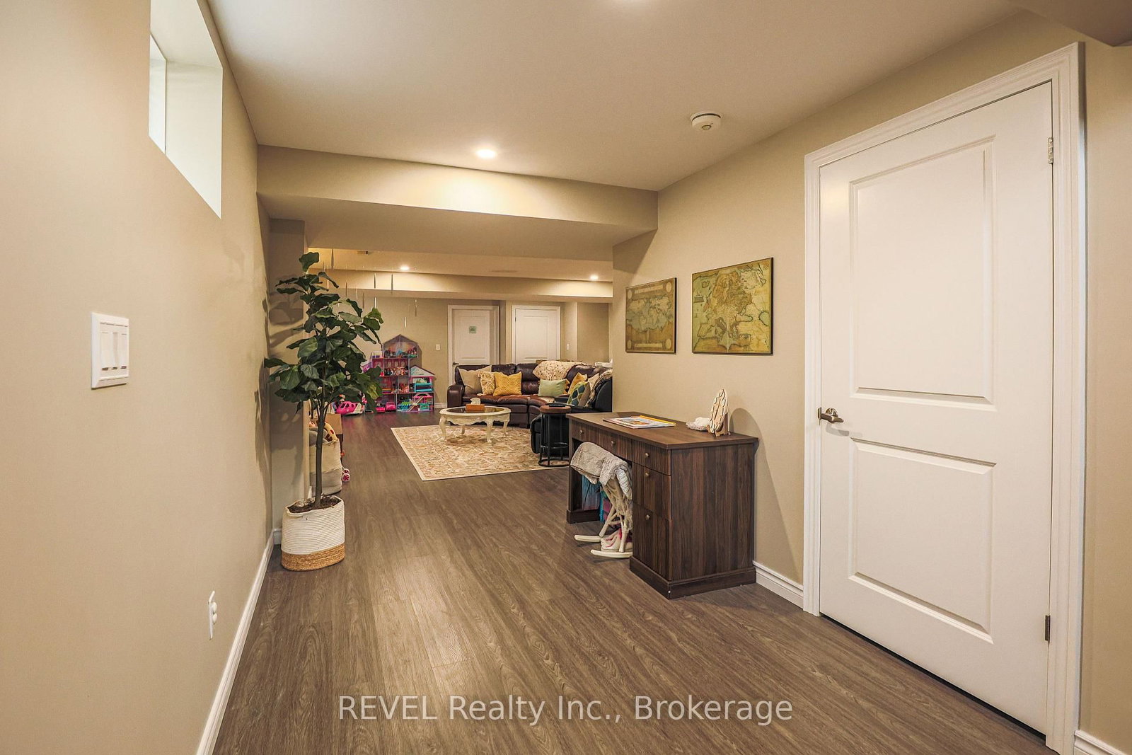 15 Willowbrook Drive • Welland, ON photo 28