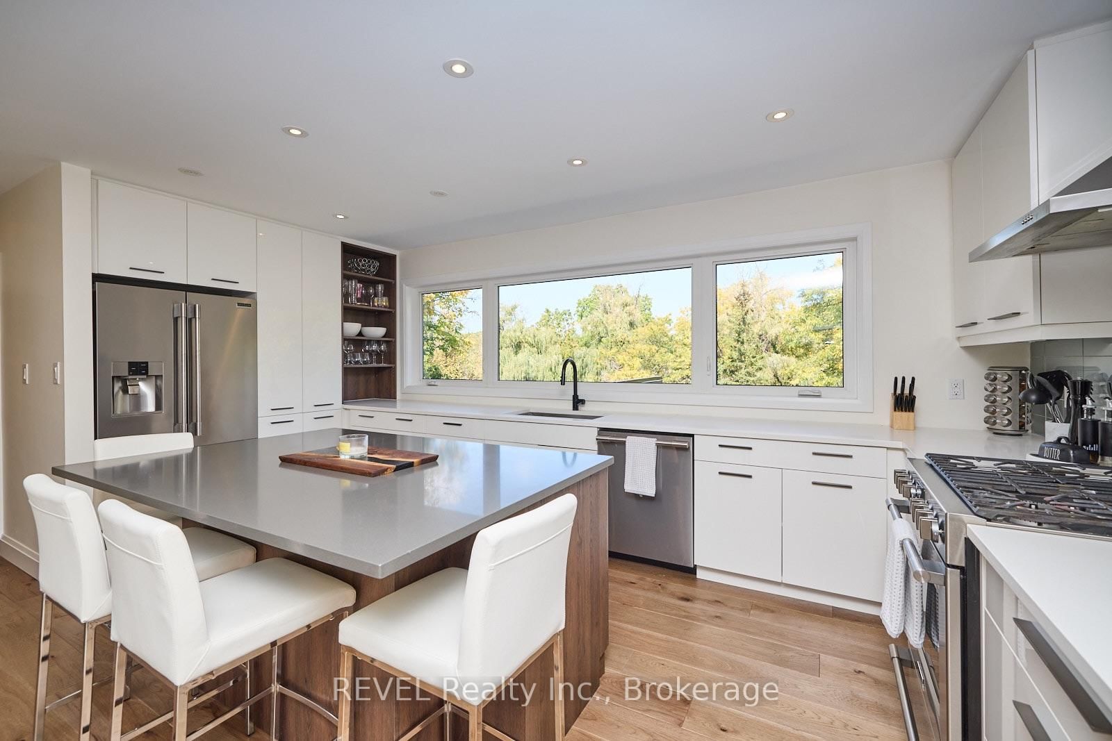 38 BRIARSDALE Drive • St. Catharines, ON photo 12