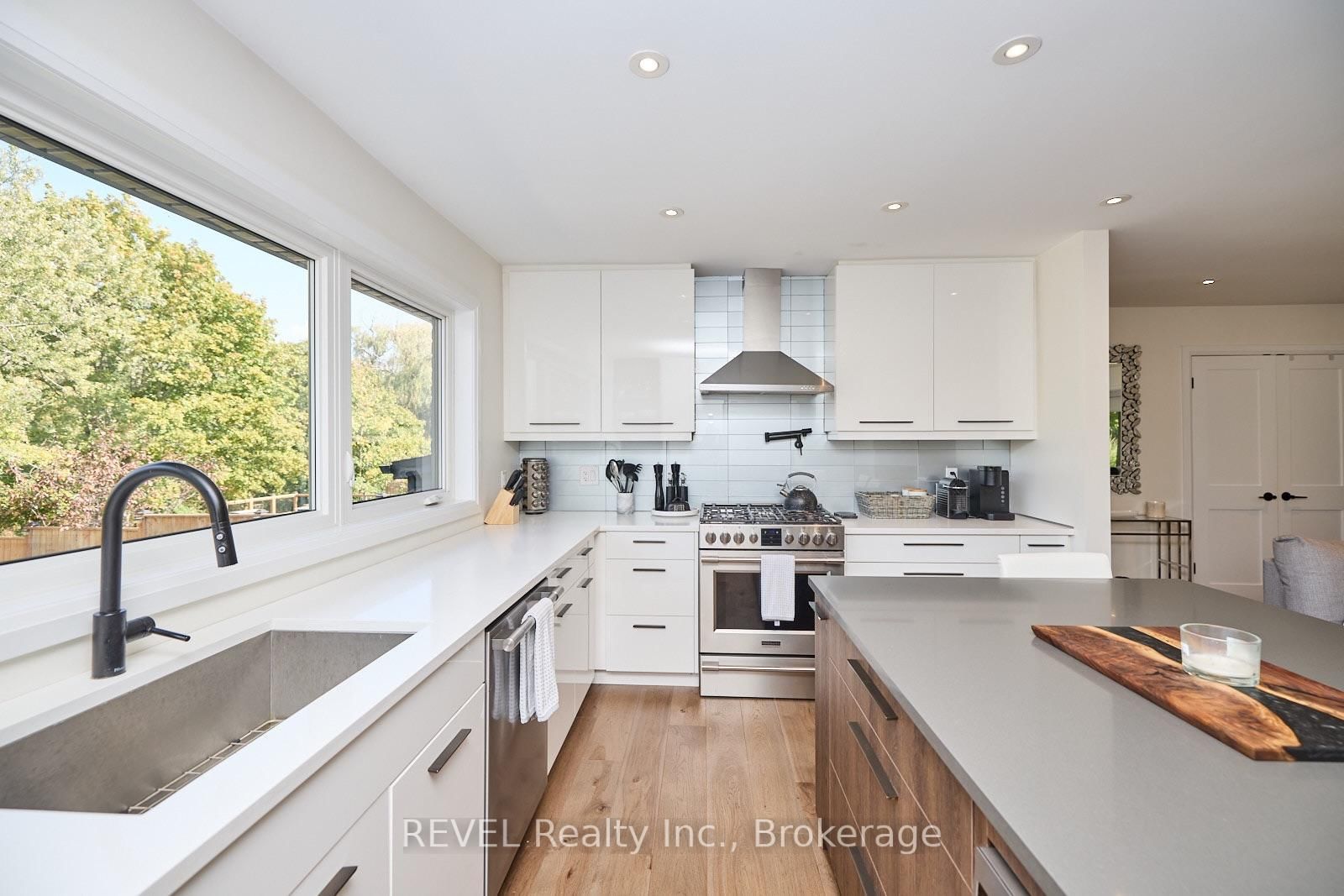 38 BRIARSDALE Drive • St. Catharines, ON photo 13