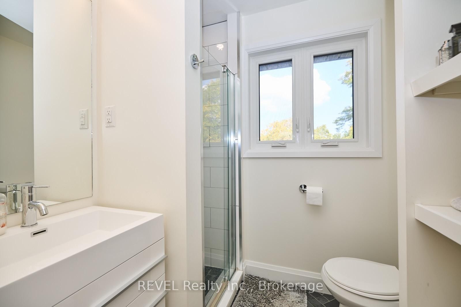 38 BRIARSDALE Drive • St. Catharines, ON photo 21