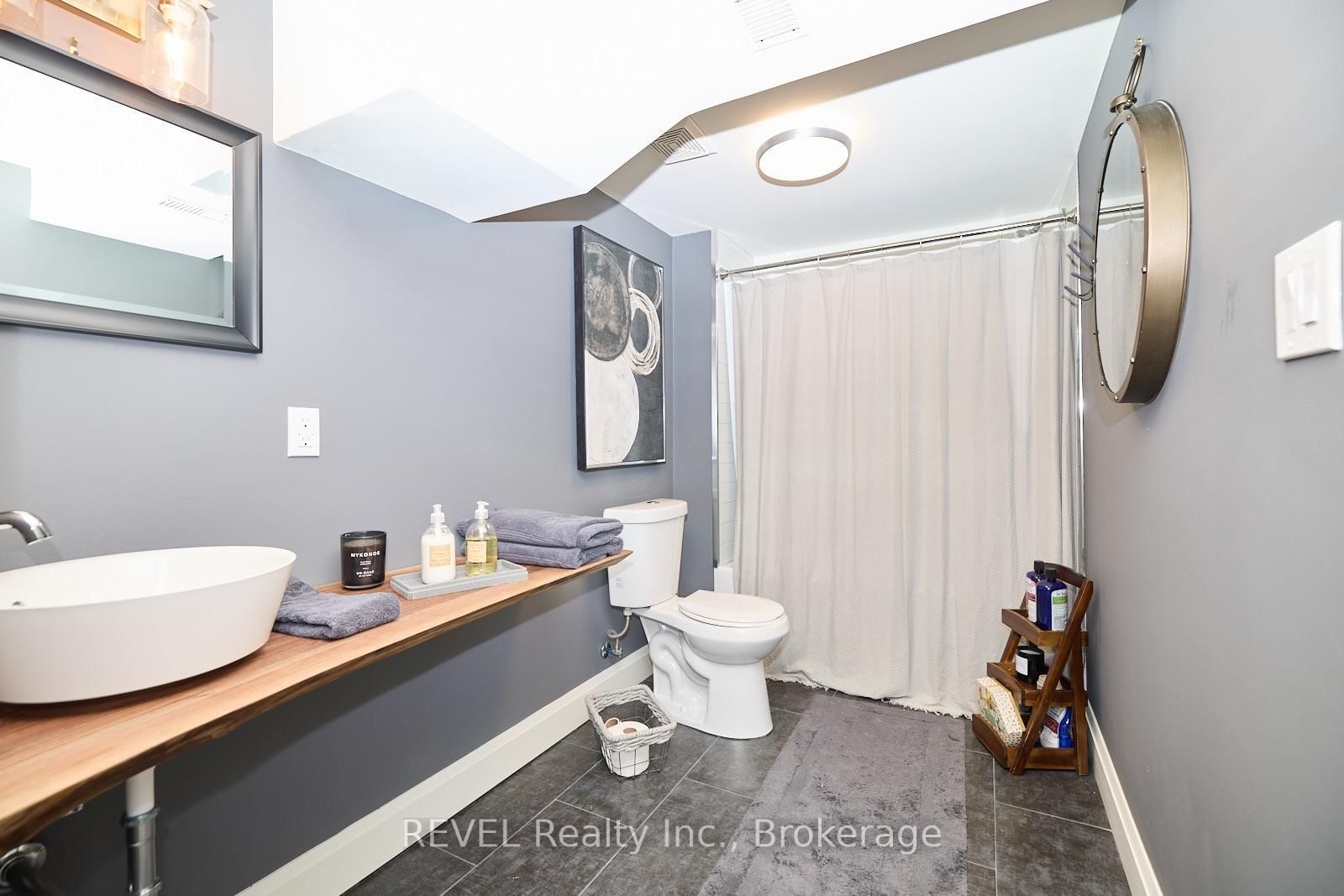 38 BRIARSDALE Drive • St. Catharines, ON photo 25