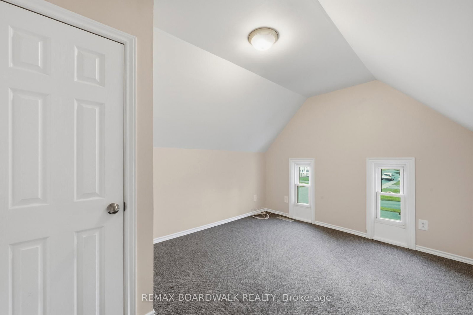 390-394 Hyde Street • Prescott, ON photo 45