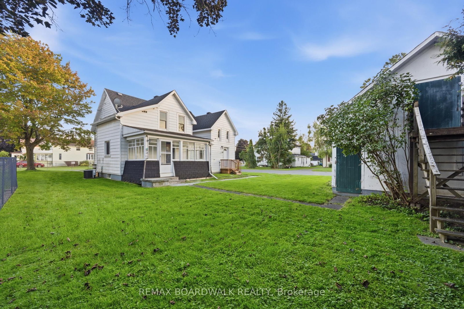 390-394 Hyde Street • Prescott, ON photo 5