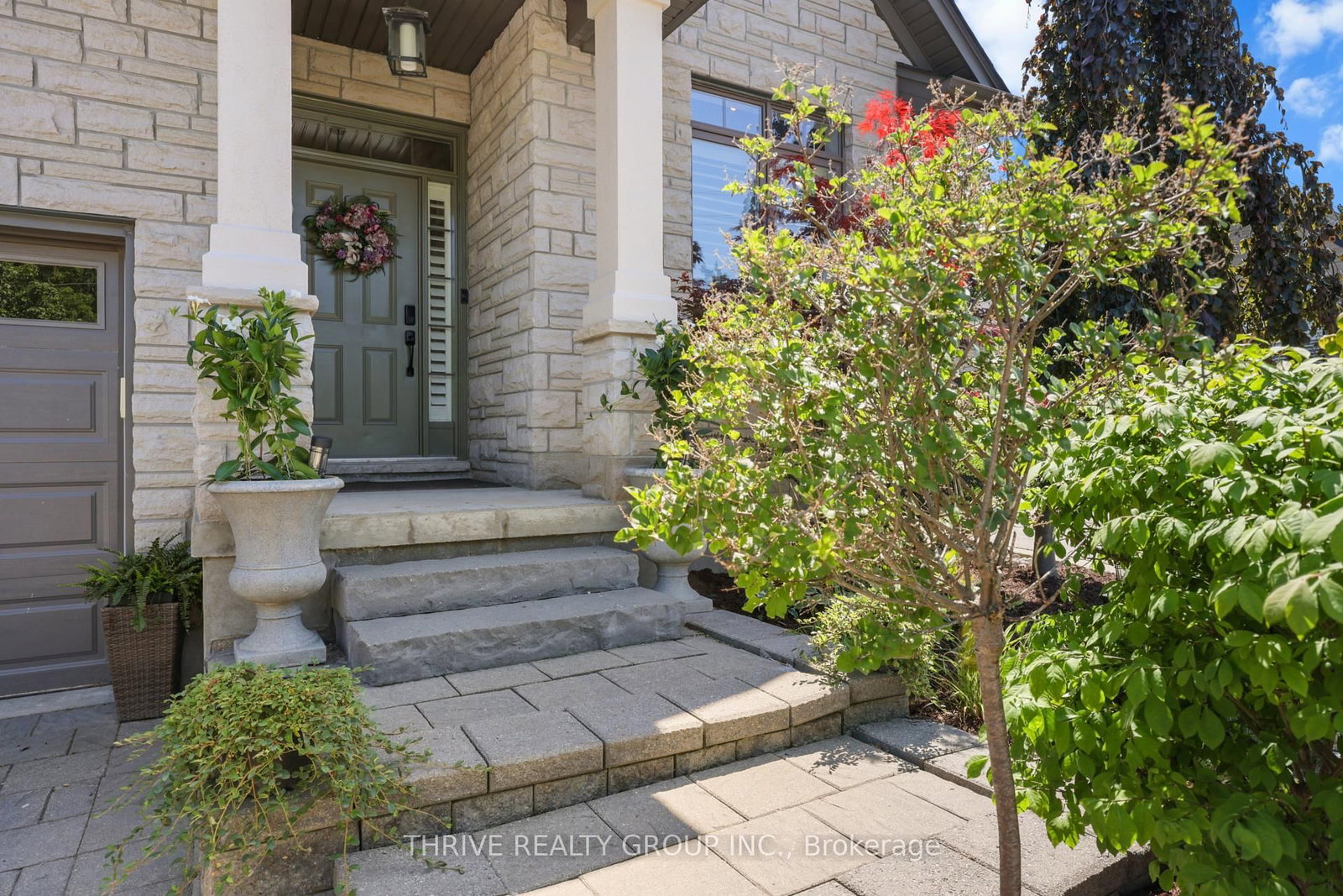 696 Commissioners Road • #5 • London South, ON photo 3