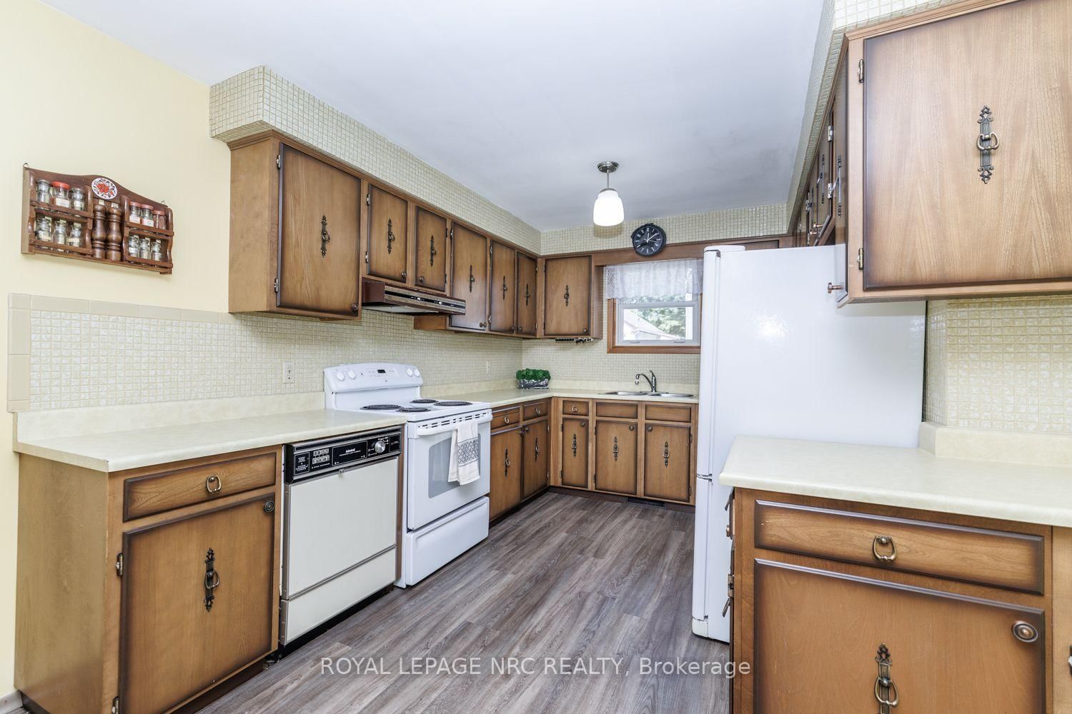 6350 Ash Street • Niagara Falls, ON photo 19