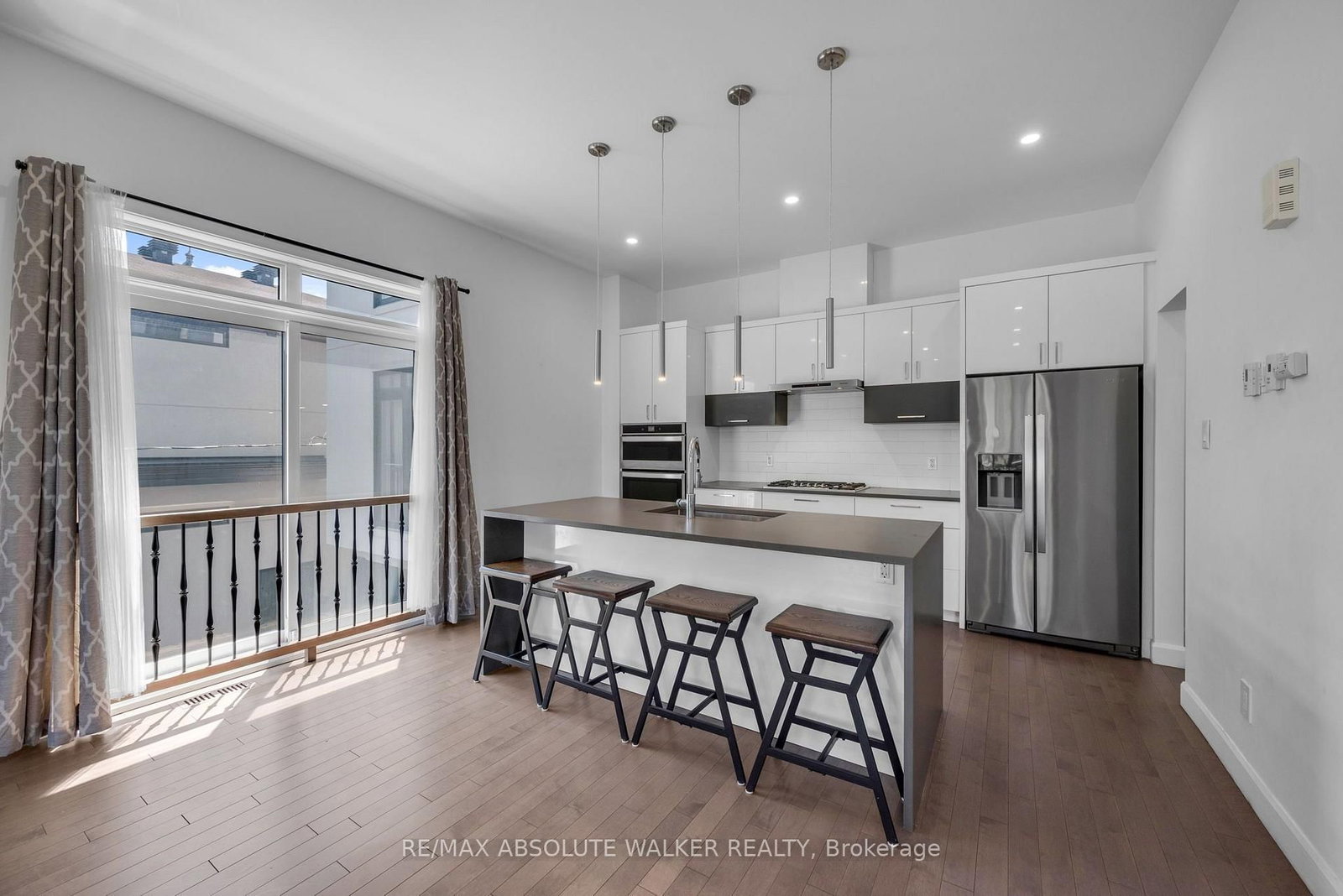 10 Chapleau Avenue • #A • Ottawa, ON photo 15