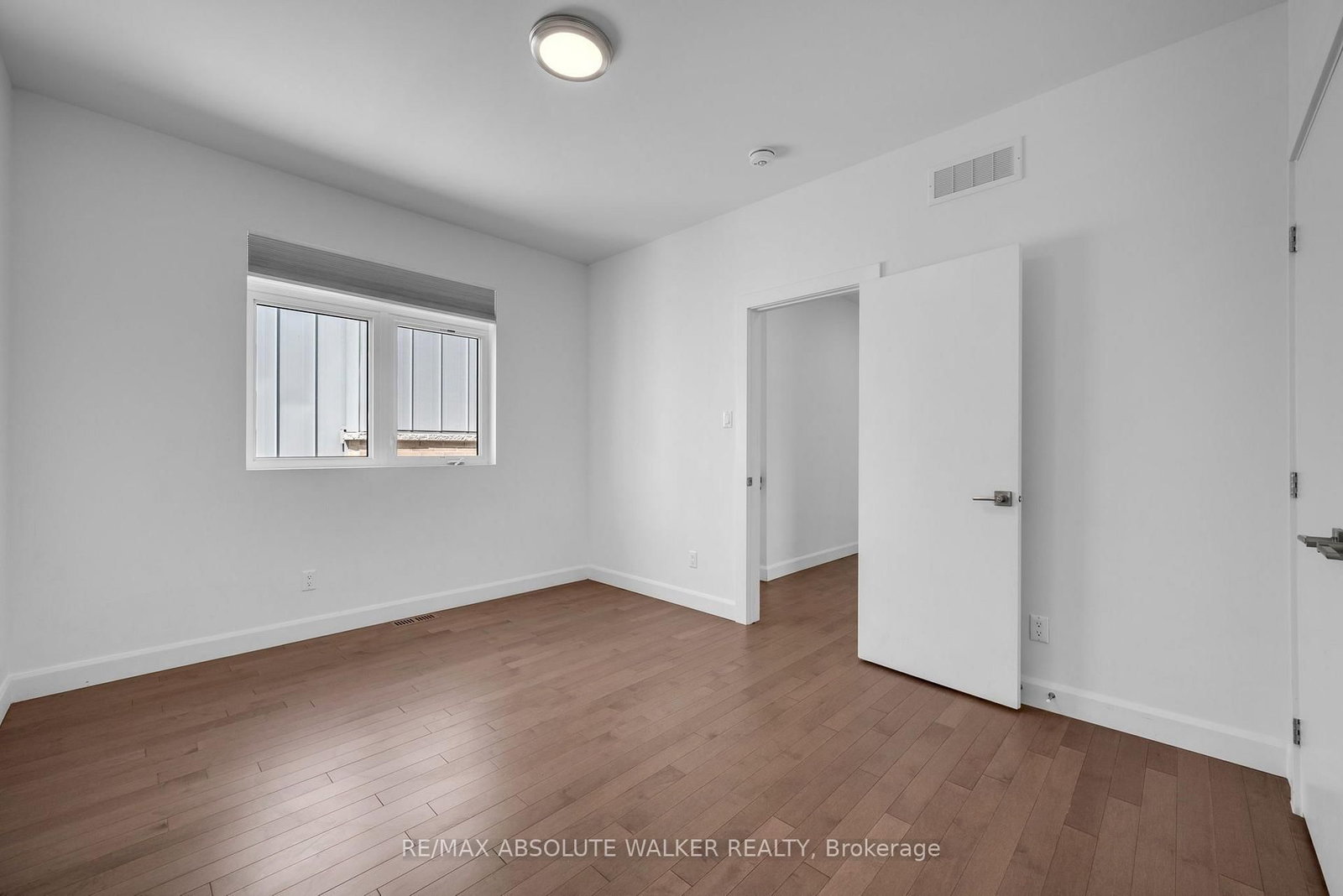 10 Chapleau Avenue • #A • Ottawa, ON photo 22