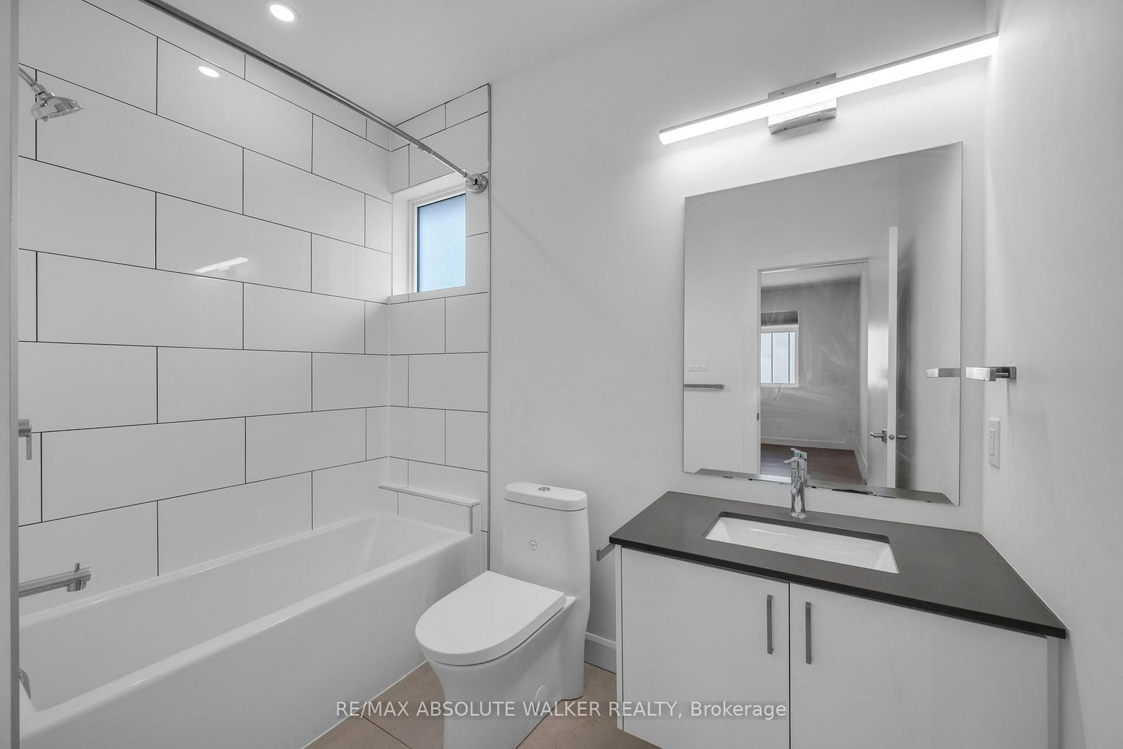 10 Chapleau Avenue • #A • Ottawa, ON photo 25