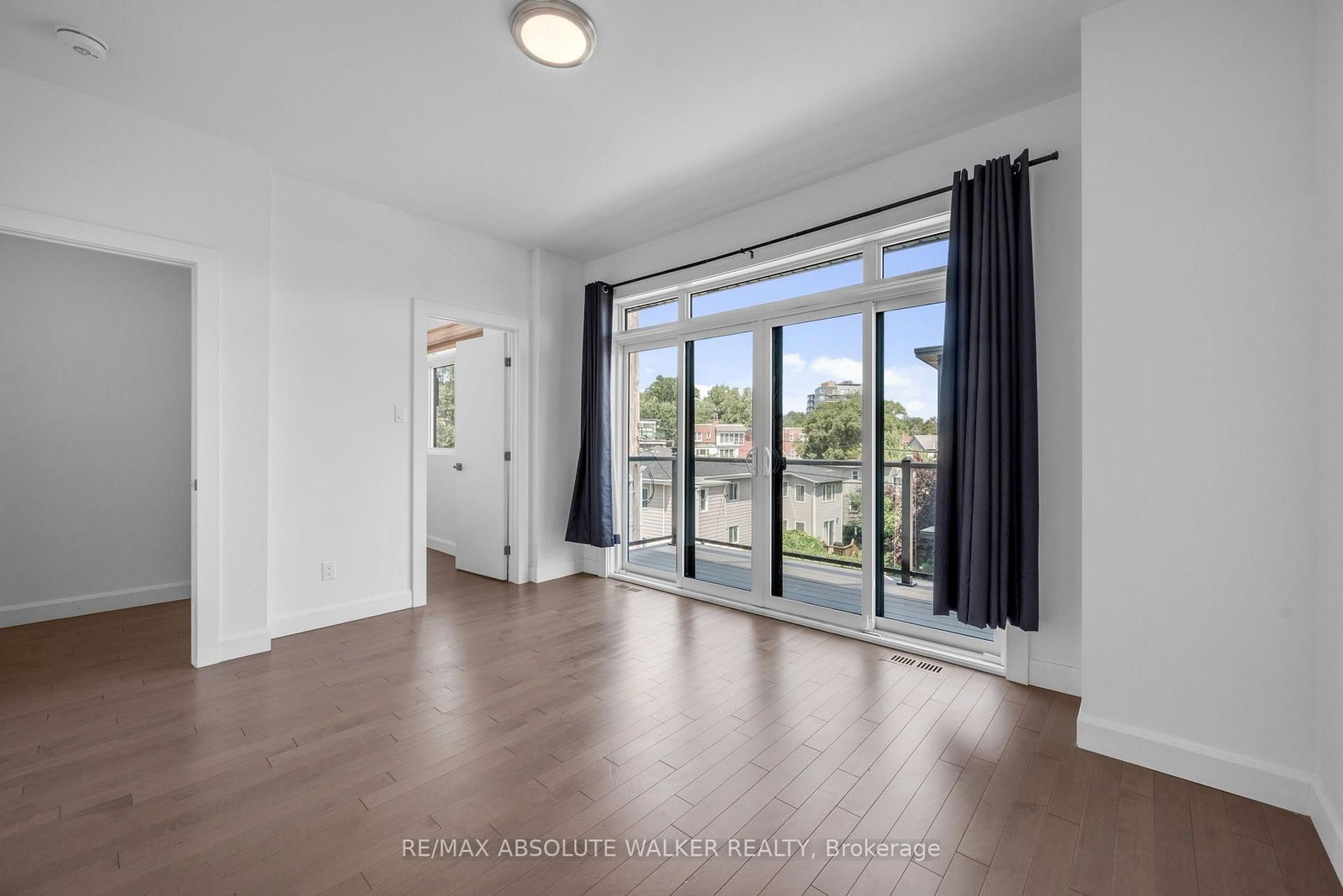 10 Chapleau Avenue • #A • Ottawa, ON photo 28