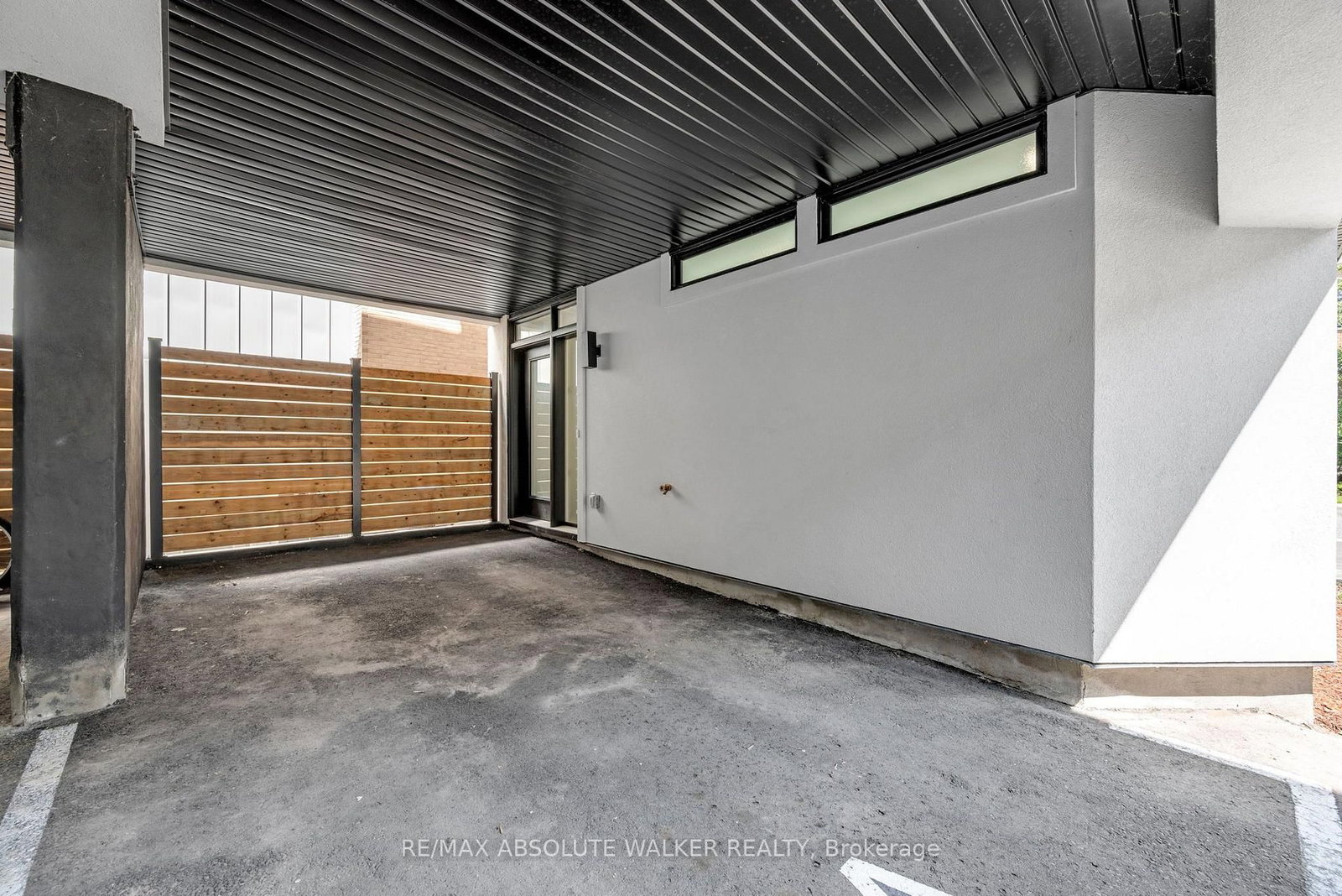 10 Chapleau Avenue • #A • Ottawa, ON photo 37
