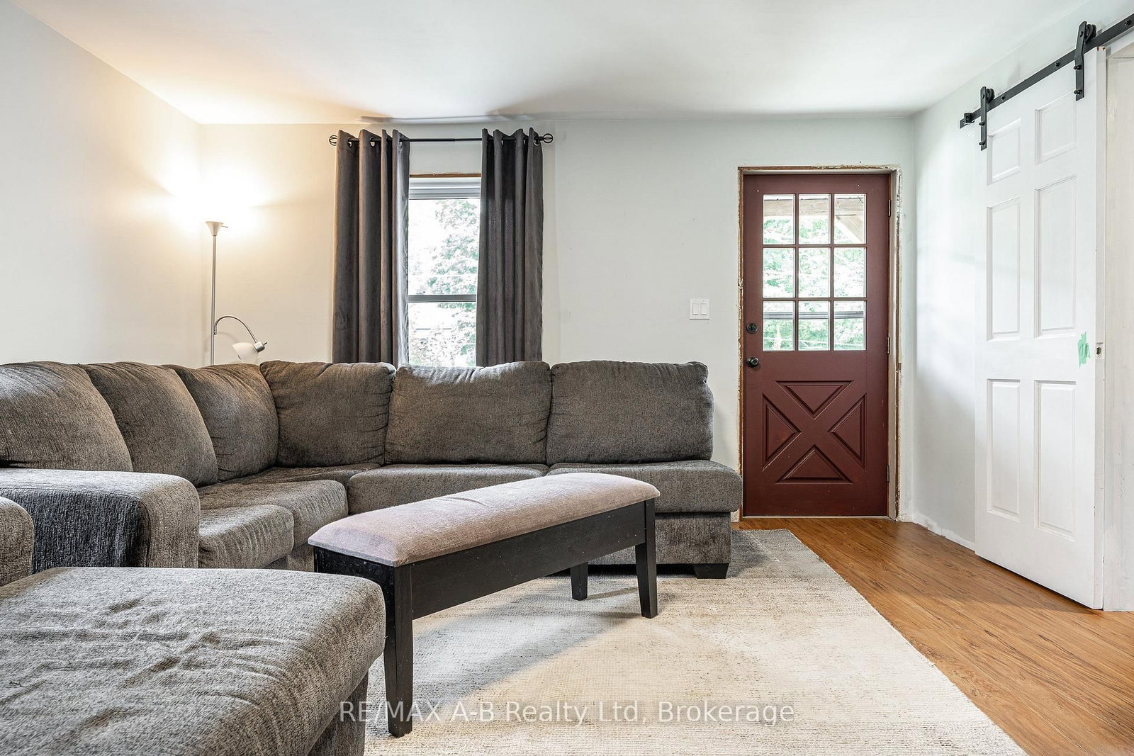 158 James Street N • St. Marys, ON photo 17