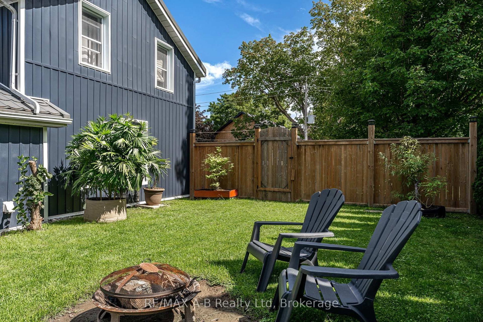 158 James Street N • St. Marys, ON photo 38