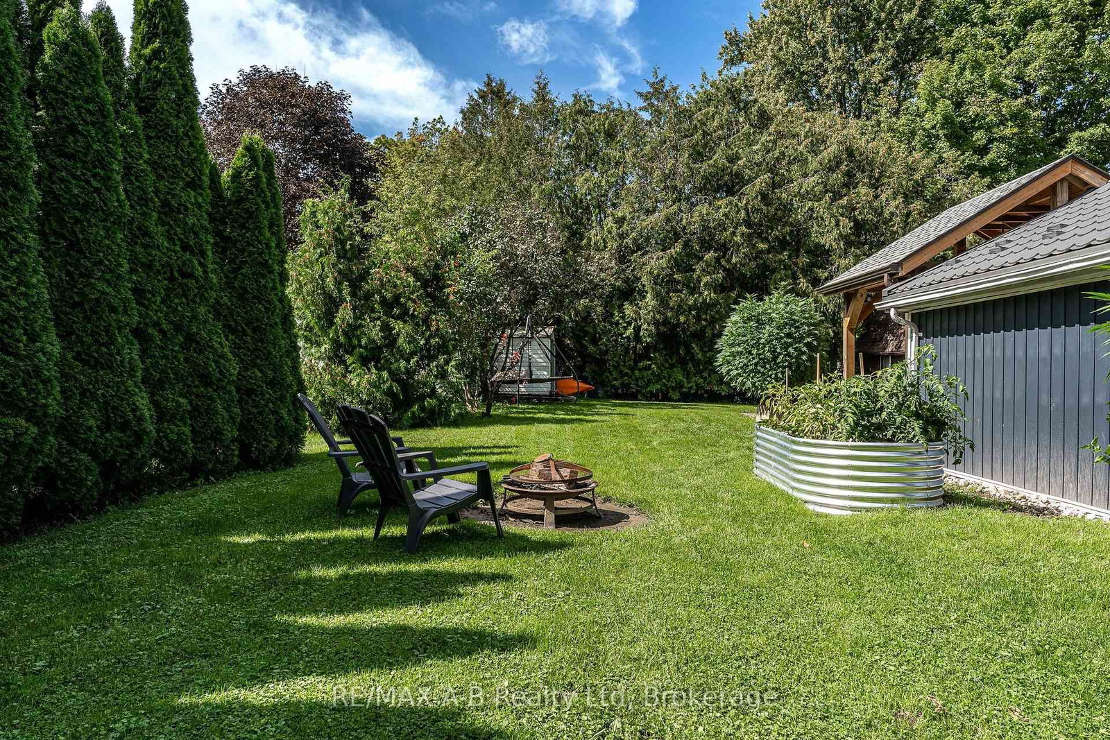 158 James Street N • St. Marys, ON photo 39