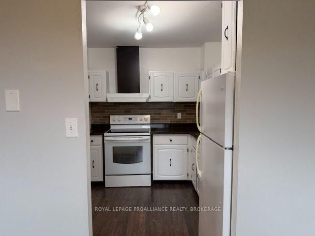 601 - 66 Greenview Drive