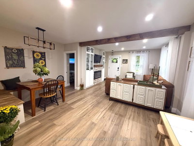 909 Mount Pleasant Road • Cavan Monaghan, ON photo 5