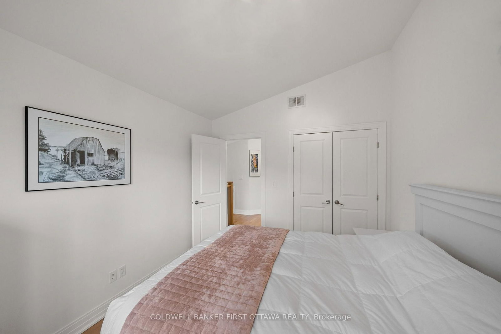 155 Nora Street • Ottawa, ON photo 34