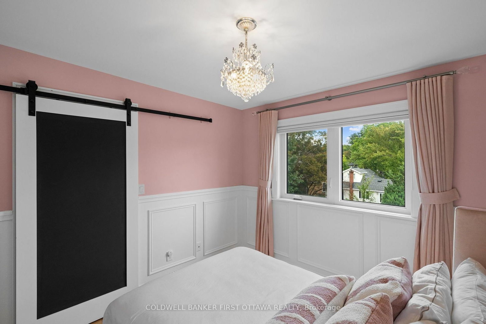155 Nora Street • Ottawa, ON photo 37
