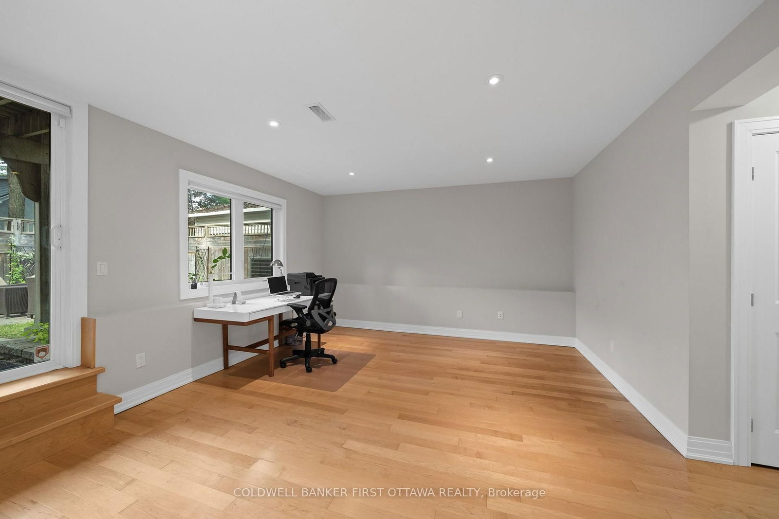 155 Nora Street • Ottawa, ON photo 41
