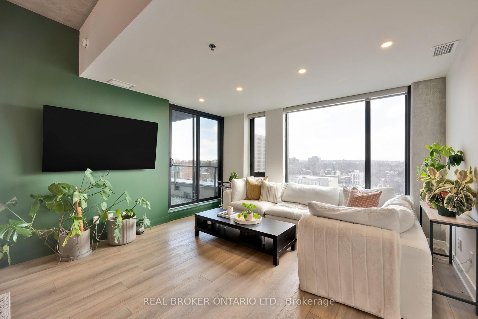 203 Catherine Street • #703 • Ottawa, ON photo 5