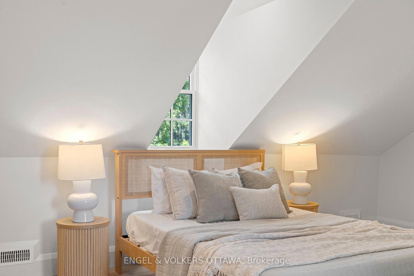 71 Thomas Street • Ottawa, ON photo 29