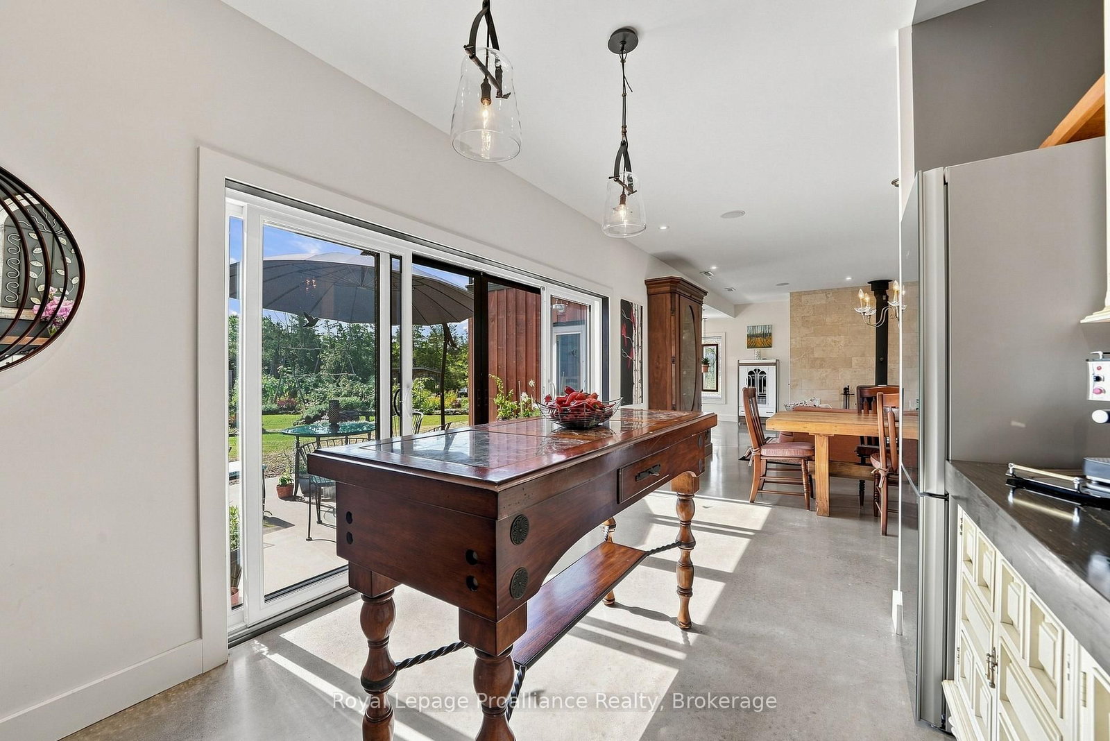 3646 County Road 8 • Prince Edward County, ON photo 19