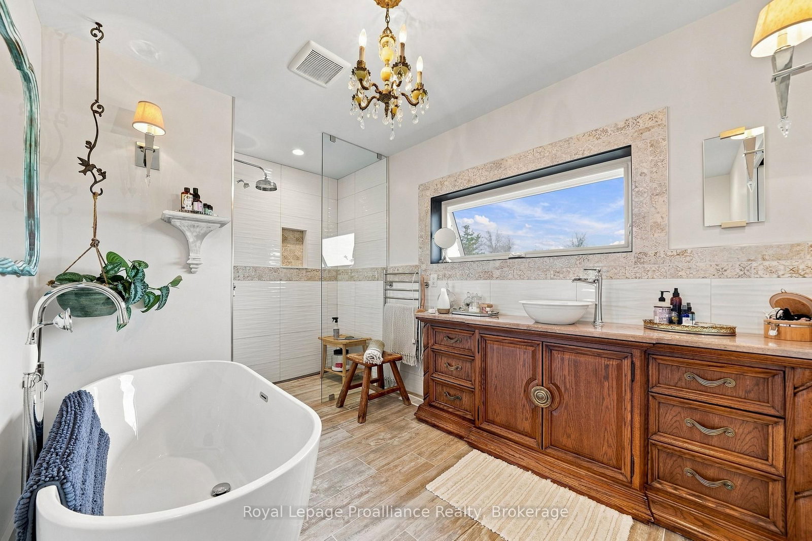 3646 County Road 8 • Prince Edward County, ON photo 31