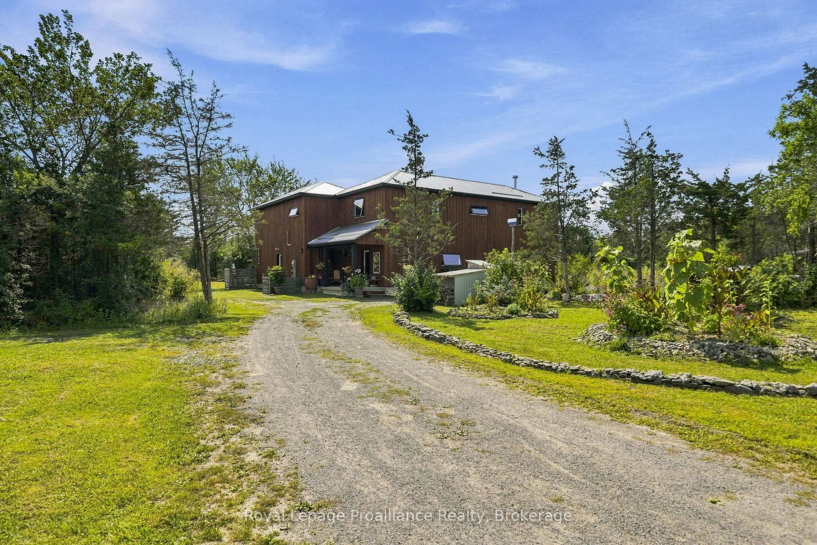 3646 County Road 8 • Prince Edward County, ON photo 9