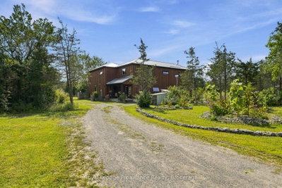 3646 County Road 8 • Prince Edward County, ON photo 9