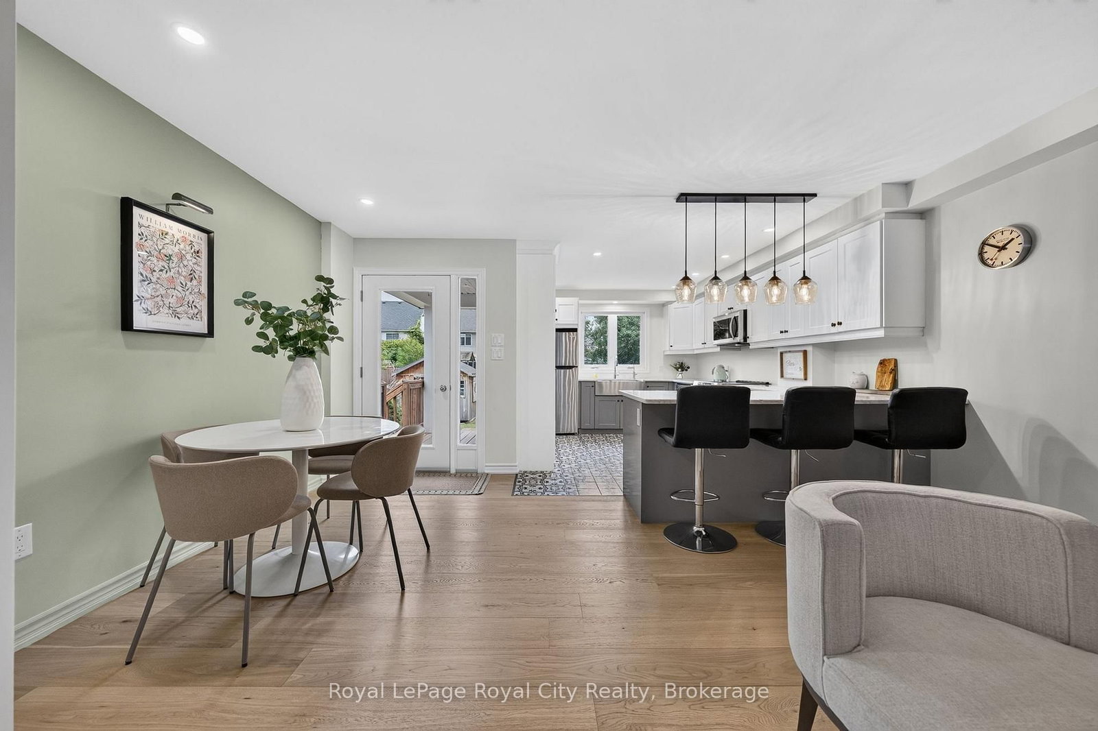 12 Southcreek Trail • Guelph, ON photo 13