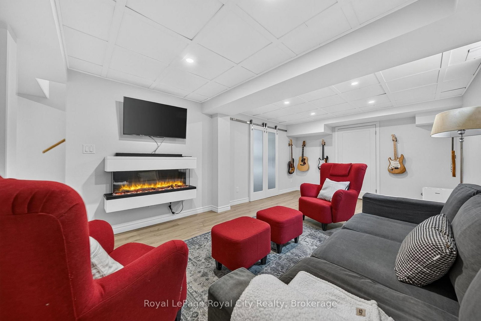 12 Southcreek Trail • Guelph, ON photo 33