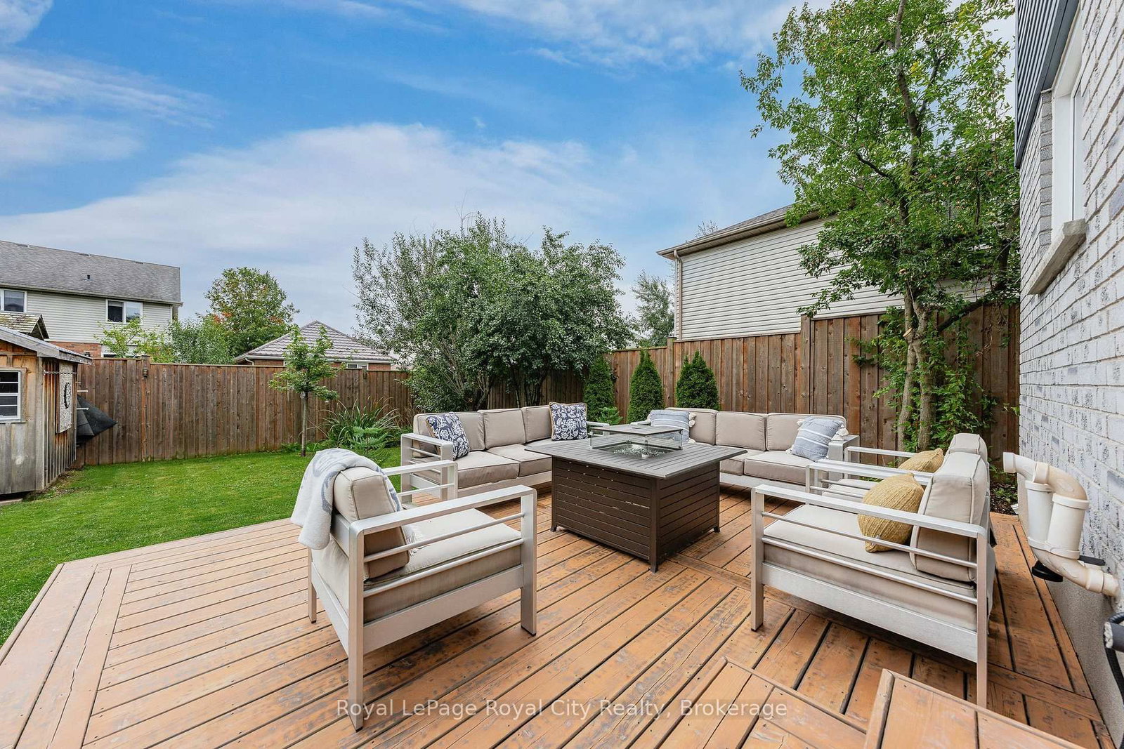 12 Southcreek Trail • Guelph, ON photo 40