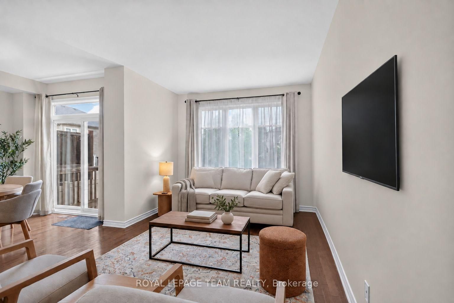 328 WARMSTONE Drive • Ottawa, ON photo 10
