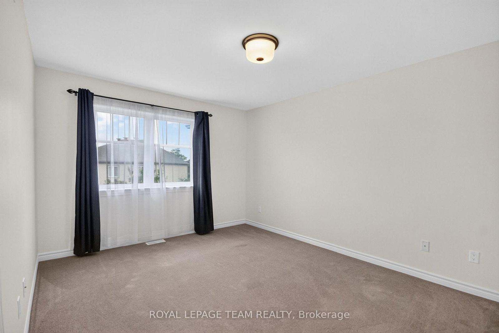 328 WARMSTONE Drive • Ottawa, ON photo 27