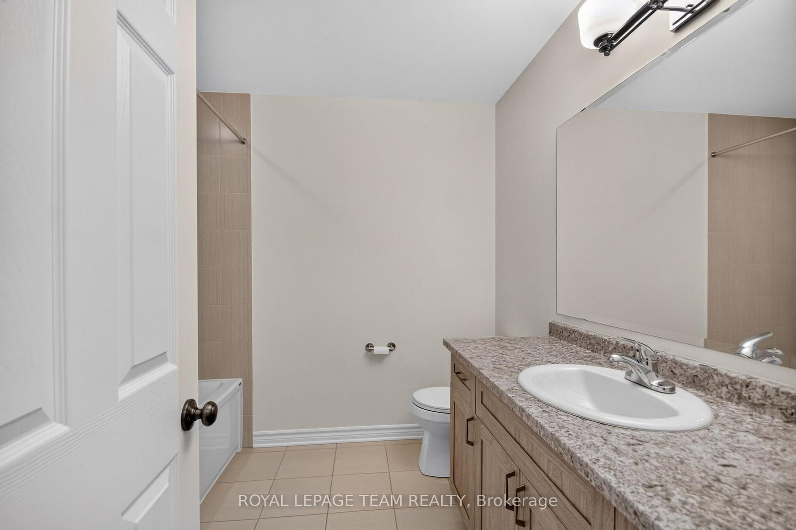328 WARMSTONE Drive • Ottawa, ON photo 35