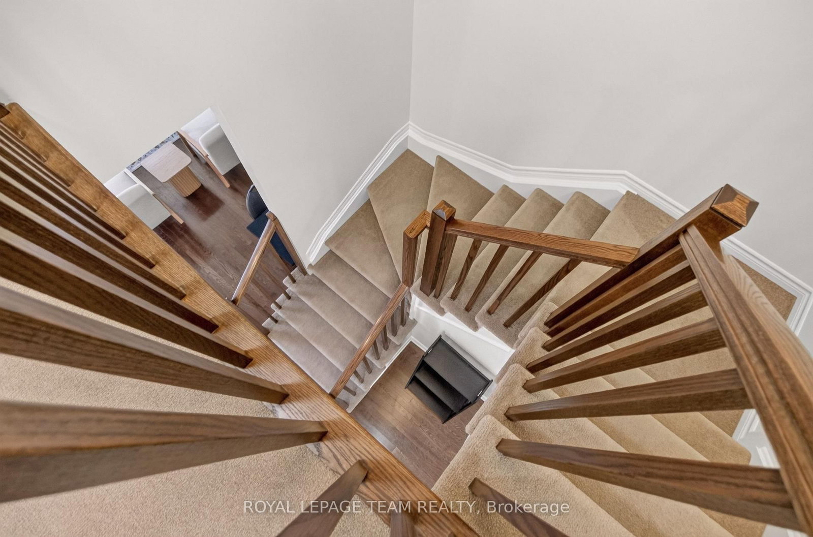 328 WARMSTONE Drive • Ottawa, ON photo 39