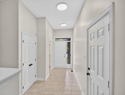 328 WARMSTONE Drive • Ottawa, ON photo 5