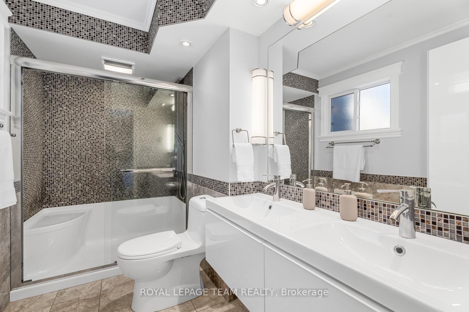 235 Hemlock Road • Ottawa, ON photo 19