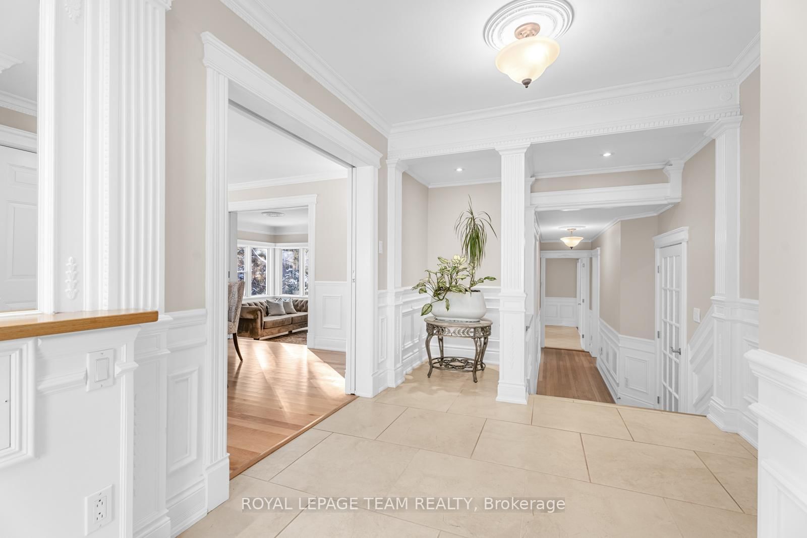 235 Hemlock Road • Ottawa, ON photo 2