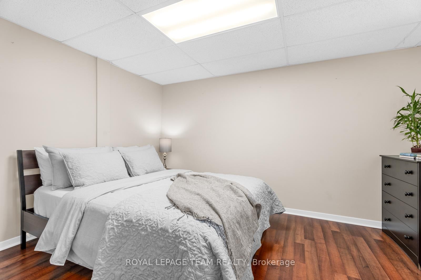 235 Hemlock Road • Ottawa, ON photo 27