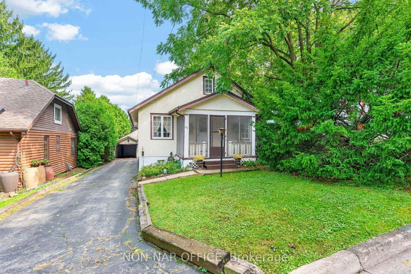 home for sale on 63 Robinson Street S