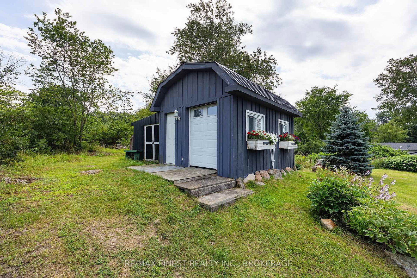 1881 Macalpine Road • Gananoque, ON photo 10