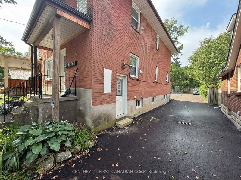 17 Carfrae Crescent