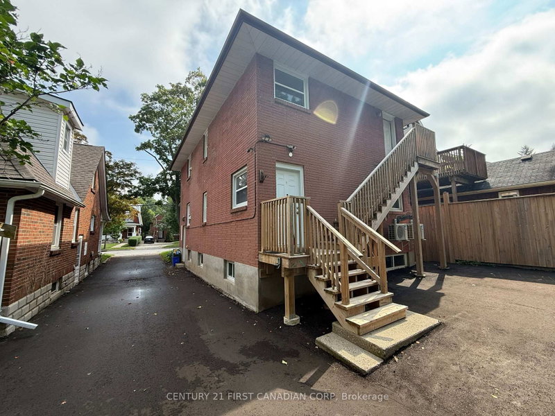 17 Carfrae Crescent